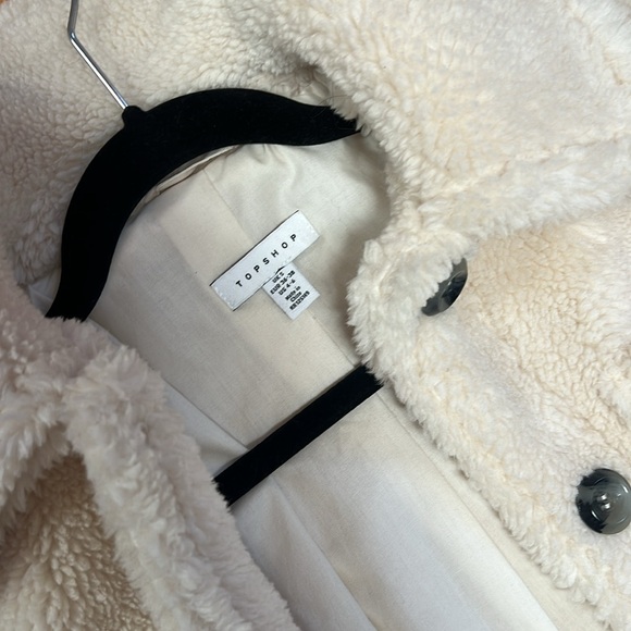 TOPSHOP Teddy Jacket - Picture 4 of 5
